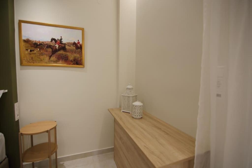 Eclectic Apartment Near Downtown 이라클리온 외부 사진