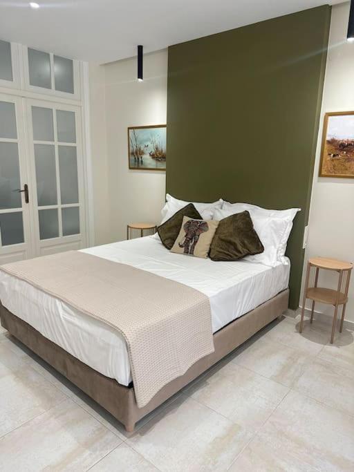 Eclectic Apartment Near Downtown 이라클리온 외부 사진