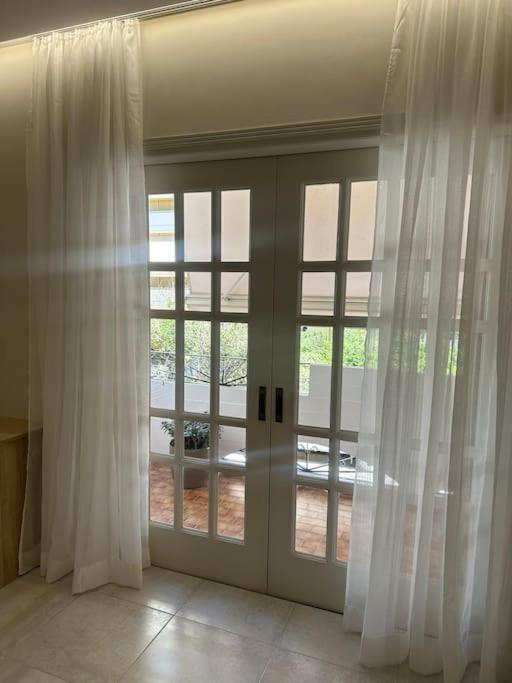 Eclectic Apartment Near Downtown 이라클리온 외부 사진