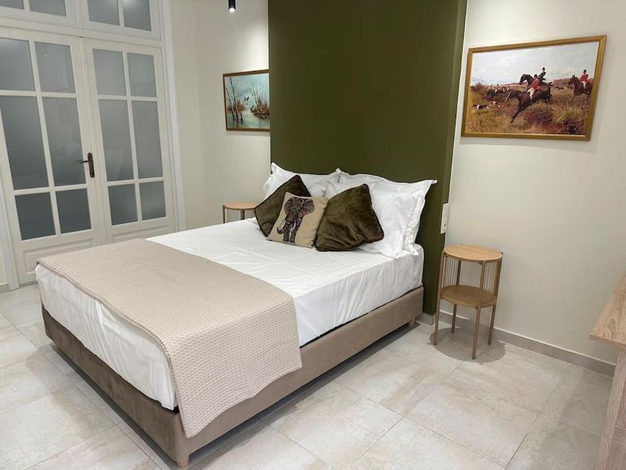 Eclectic Apartment Near Downtown 이라클리온 외부 사진