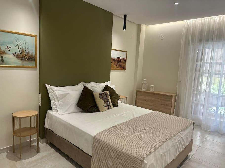 Eclectic Apartment Near Downtown 이라클리온 외부 사진